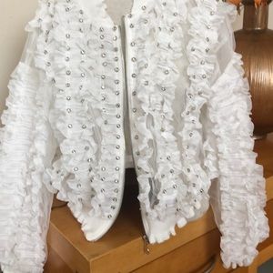 White and silver Jackie